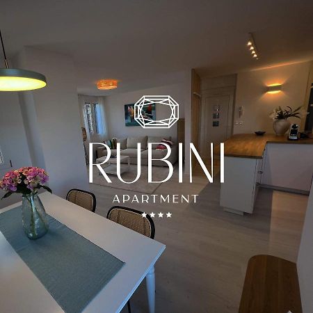 Rubini - Modern Apartment In The Heart Of Old Rovigno Esterno foto
